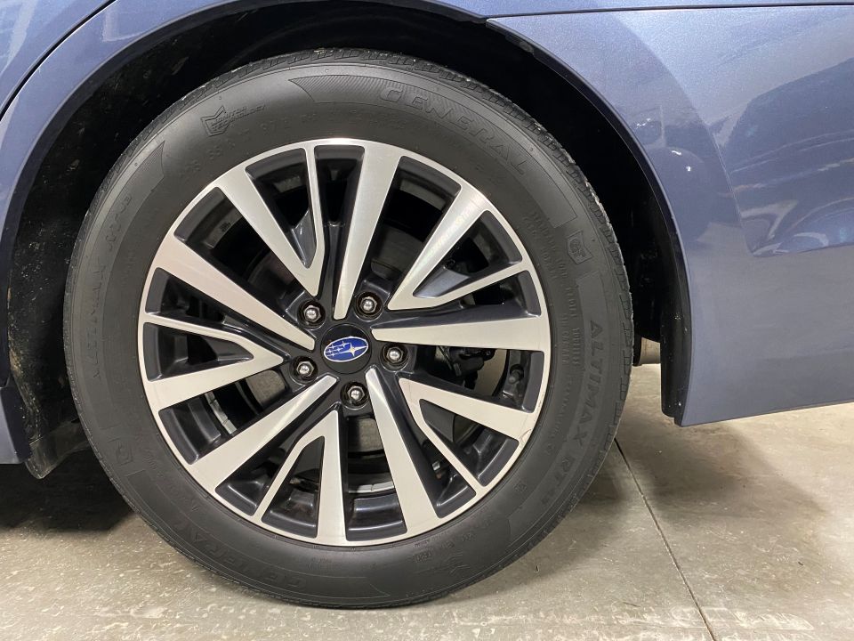 2018 Subaru Legacy 2.5i Premium AWD 4D Sedan