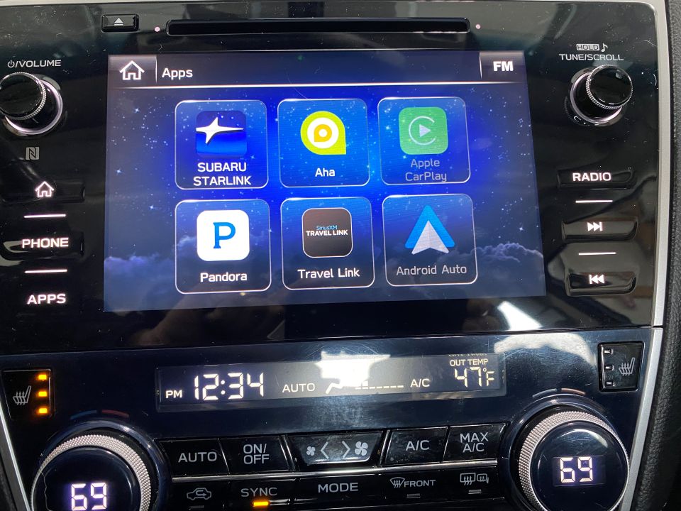 2018 Subaru Legacy 2.5i Premium AWD 4D Sedan