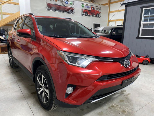 2016 Toyota RAV4 XLE 4WD 4 Door