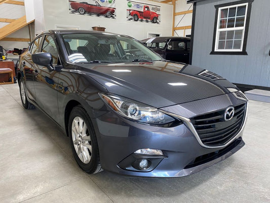 2016 Mazda Mazda3 i Grand Touring Sedan 4 Door PENDING SALE