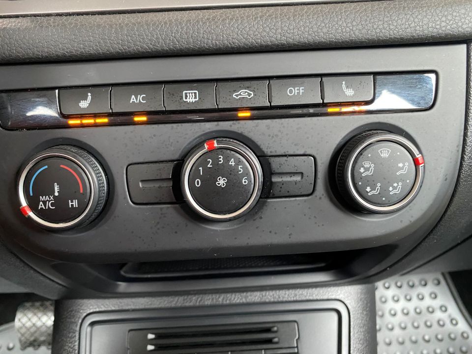 2016 Volkswagen Tiguan 2.0T S Sport Utility 4D FWD