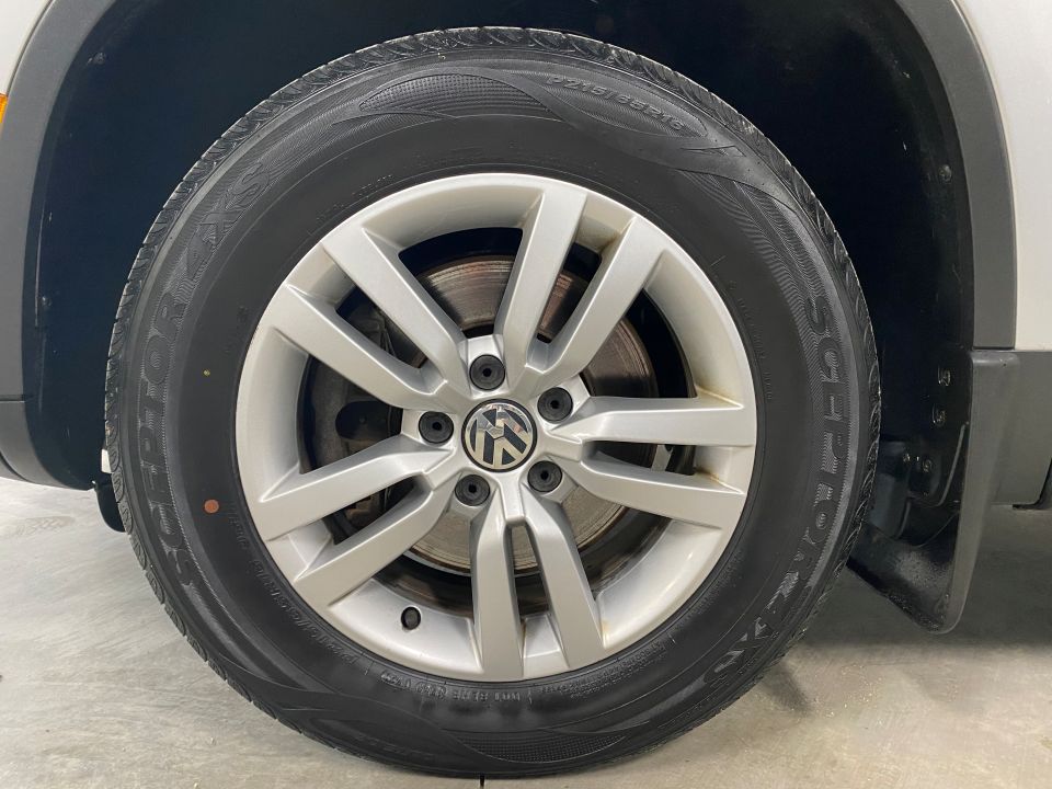 2017 Volkswagen Tiguan 2.0 Turbo S 4 Motion (AWD) SUV ⭐SOLD⭐