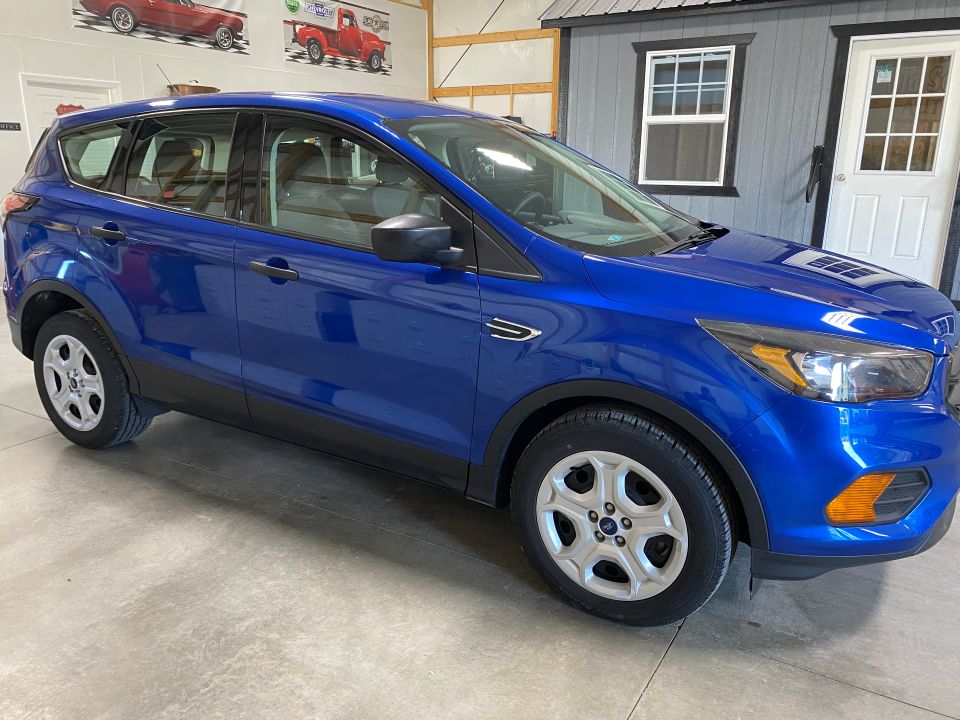 2018 Ford Escape S Sport Utility 4D FWD