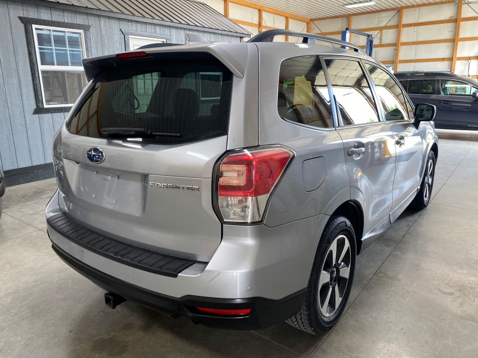 2018 Subaru Forester Premium SUV AWD with EyeSight Safety Features