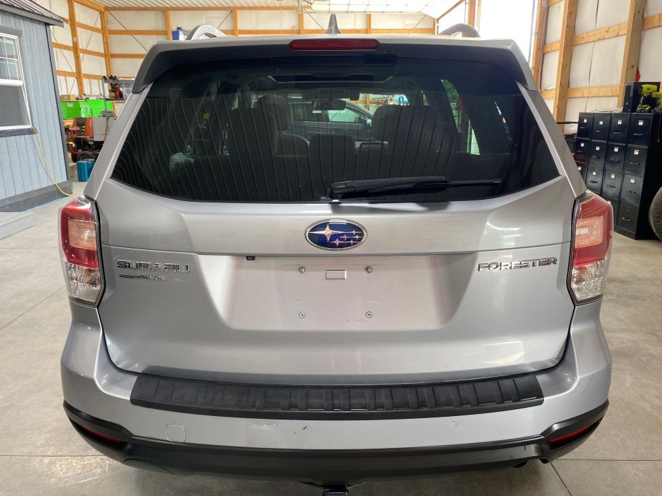 2018 Subaru Forester Premium SUV AWD with EyeSight Safety Features