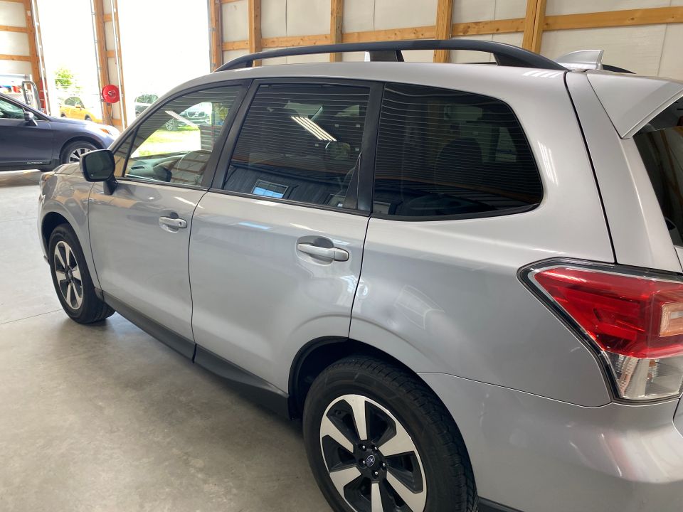 2018 Subaru Forester Premium SUV AWD with EyeSight Safety Features