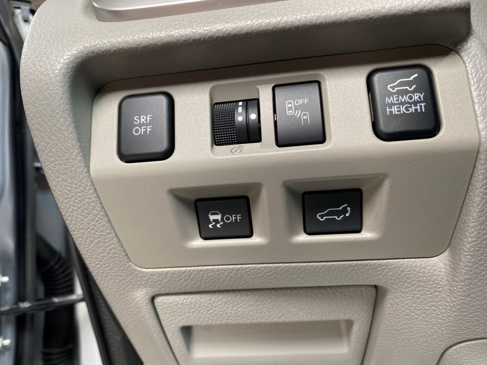 2018 Subaru Forester Premium SUV AWD with EyeSight Safety Features
