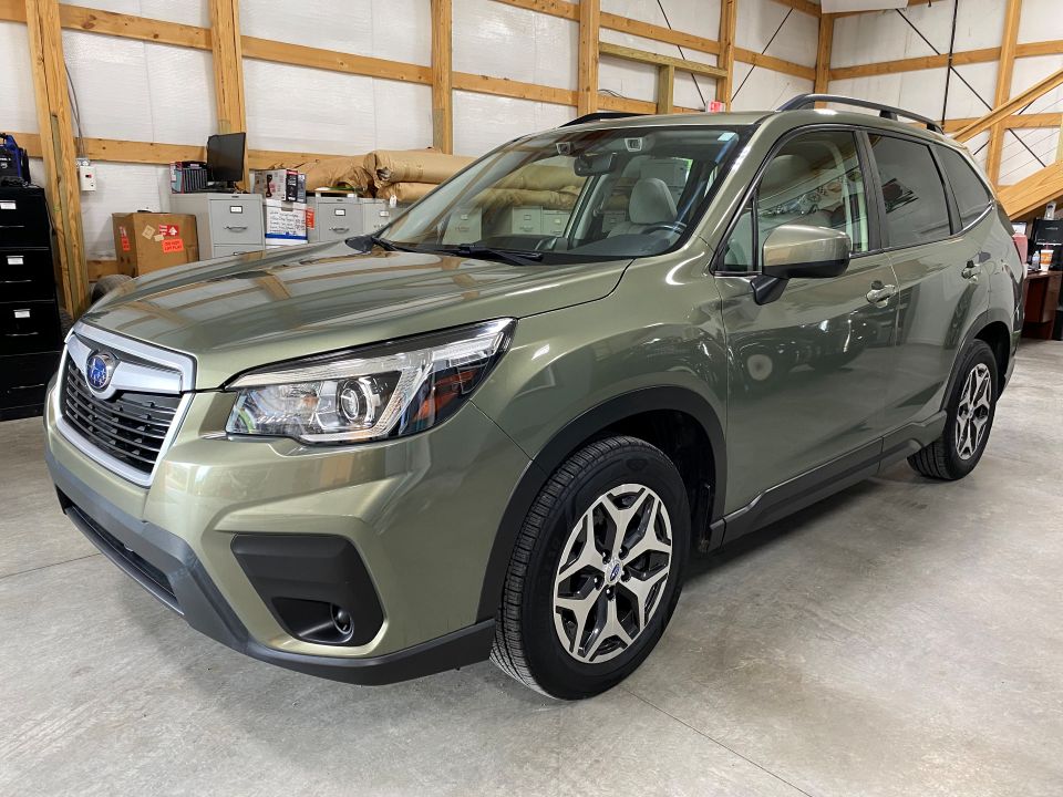 2019 Subaru Forester Premium AWD with EyeSight Safety Features ⭐SOLD⭐
