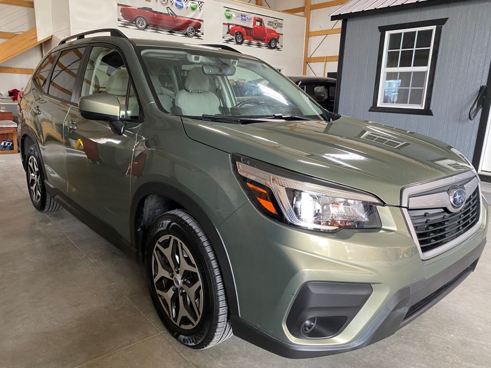 2019 Subaru Forester Premium AWD with EyeSight Safety Features ⭐SOLD⭐