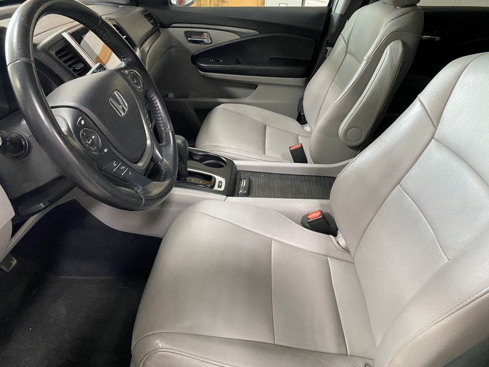2017 Honda Pilot EX-L AWD 3rd row Sport Utility ⭐PENDING SALE⭐