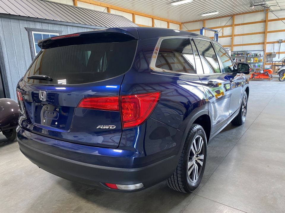 2017 Honda Pilot EX AWD 3rd row SUV ⭐SOLD⭐