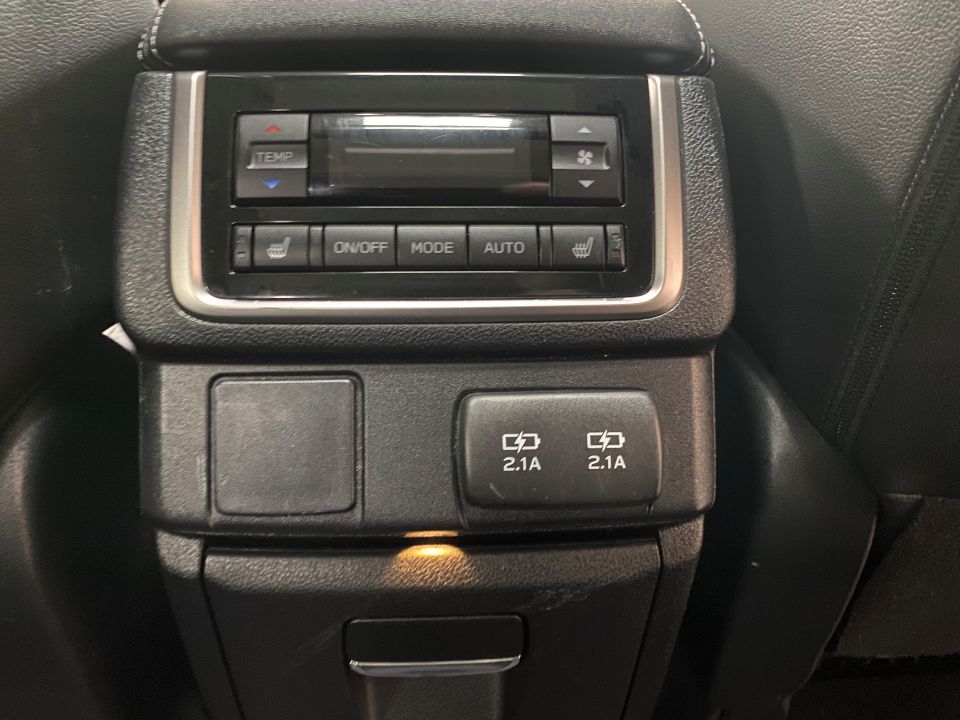 2020 Subaru Ascent Limited AWD 3rd row SUV With Subaru EyeSight Safety Features ⭐SOLD⭐