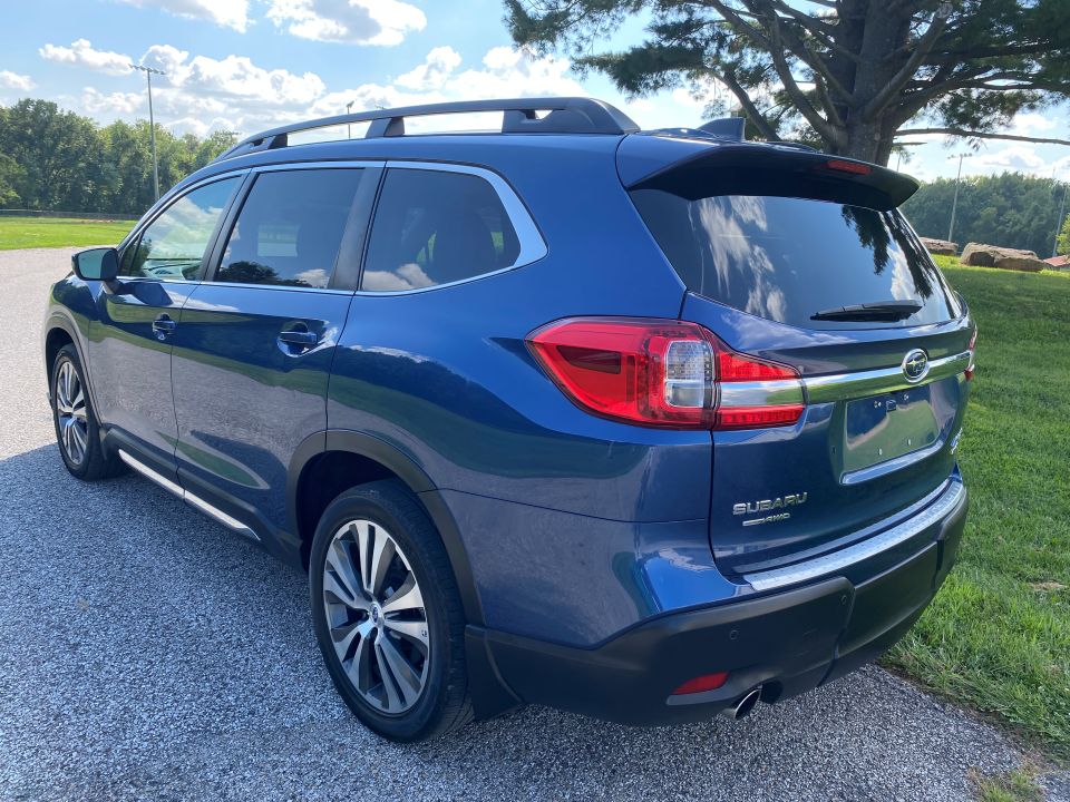 2020 Subaru Ascent Limited AWD 3rd row SUV With Subaru EyeSight Safety Features ⭐SOLD⭐