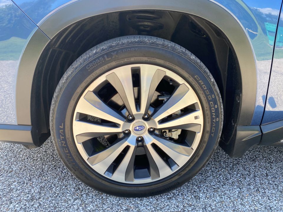 2020 Subaru Ascent Limited AWD 3rd row SUV With Subaru EyeSight Safety Features ⭐SOLD⭐
