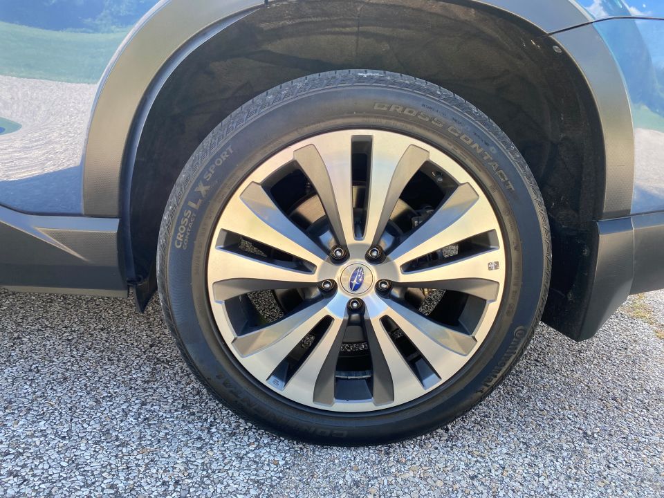 2020 Subaru Ascent Limited AWD 3rd row SUV With Subaru EyeSight Safety Features ⭐SOLD⭐
