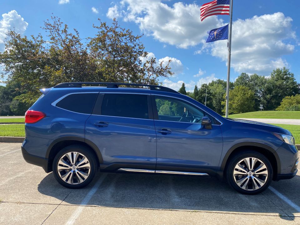 2020 Subaru Ascent Limited AWD 3rd row SUV With Subaru EyeSight Safety Features ⭐SOLD⭐