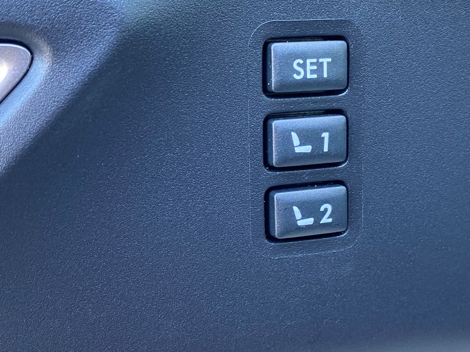 2020 Subaru Ascent Limited AWD 3rd row SUV With Subaru EyeSight Safety Features ⭐SOLD⭐