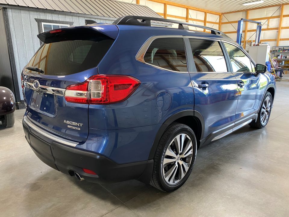 2020 Subaru Ascent Limited AWD 3rd row SUV With Subaru EyeSight Safety Features ⭐SOLD⭐
