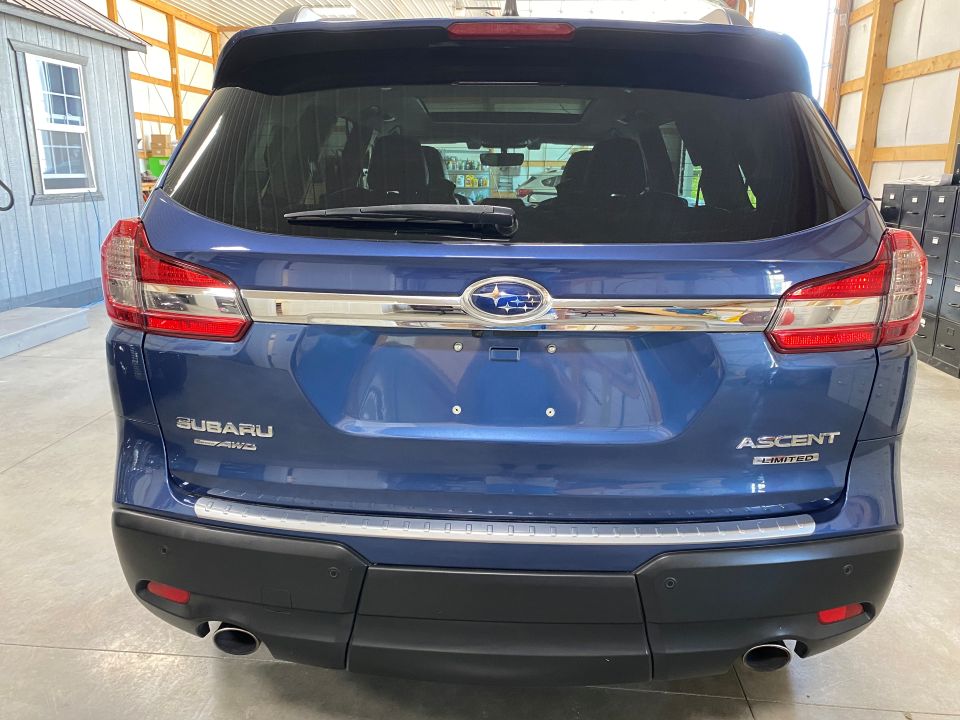 2020 Subaru Ascent Limited AWD 3rd row SUV With Subaru EyeSight Safety Features ⭐SOLD⭐