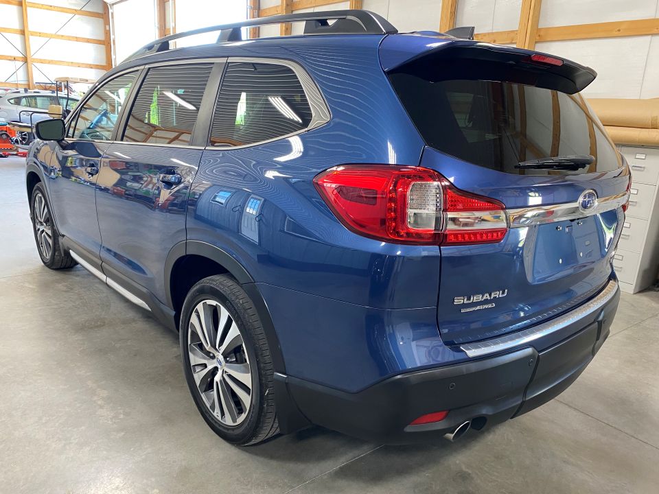 2020 Subaru Ascent Limited AWD 3rd row SUV With Subaru EyeSight Safety Features ⭐SOLD⭐