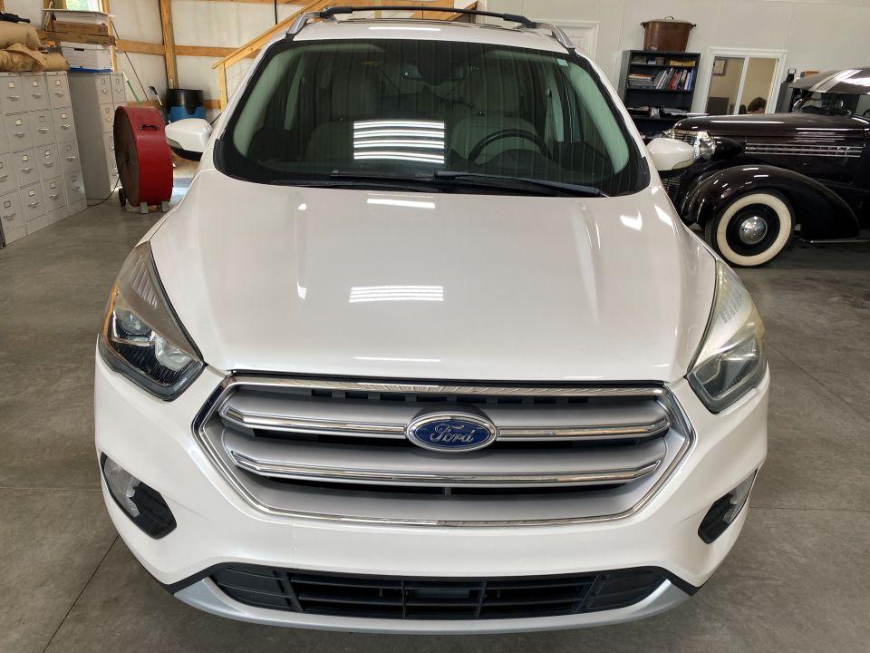 2017 Ford Escape Titanium FWD 4 Door SUV ⭐SOLD⭐
