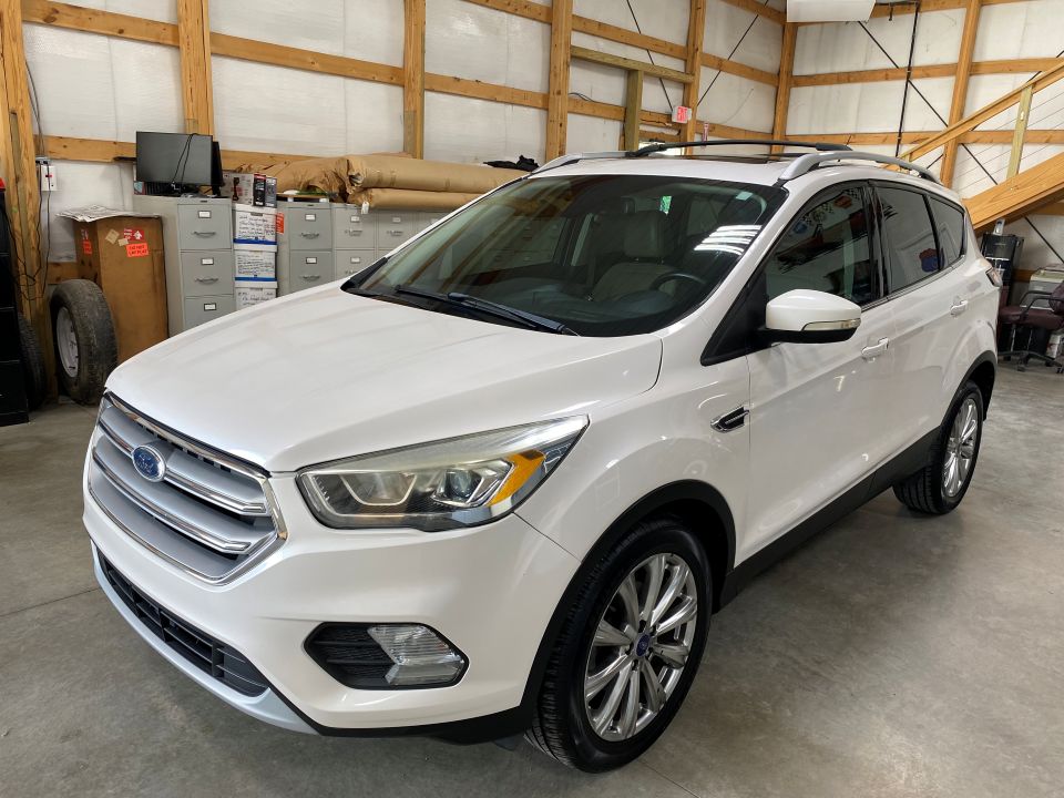 2017 Ford Escape Titanium FWD 4 Door SUV ⭐SOLD⭐