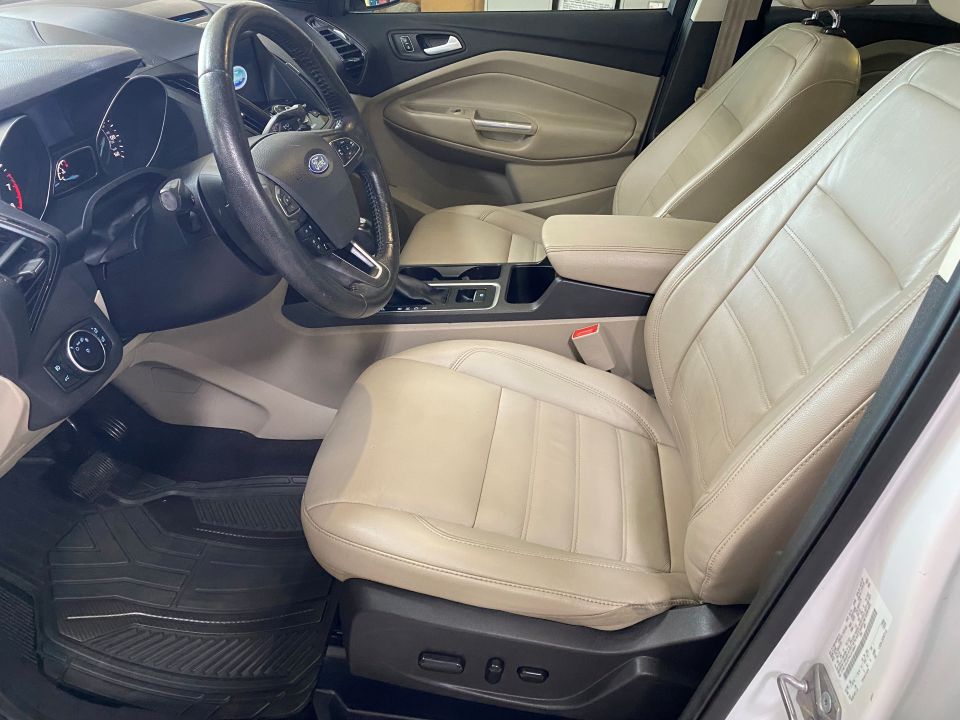 2017 Ford Escape Titanium FWD 4 Door SUV ⭐SOLD⭐