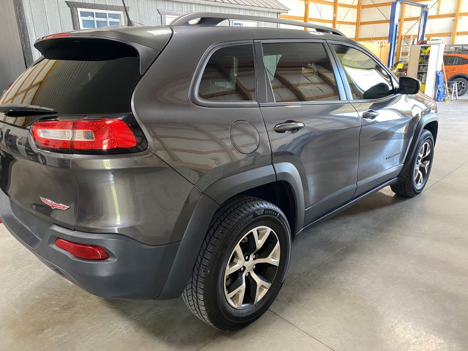 2016 Jeep Cherokee Trailhawk 4WD 4D SUV