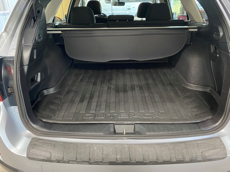 2017 Subaru Outback Premium AWD 4D SUV with Subaru EyeSight Safety ⭐SOLD⭐